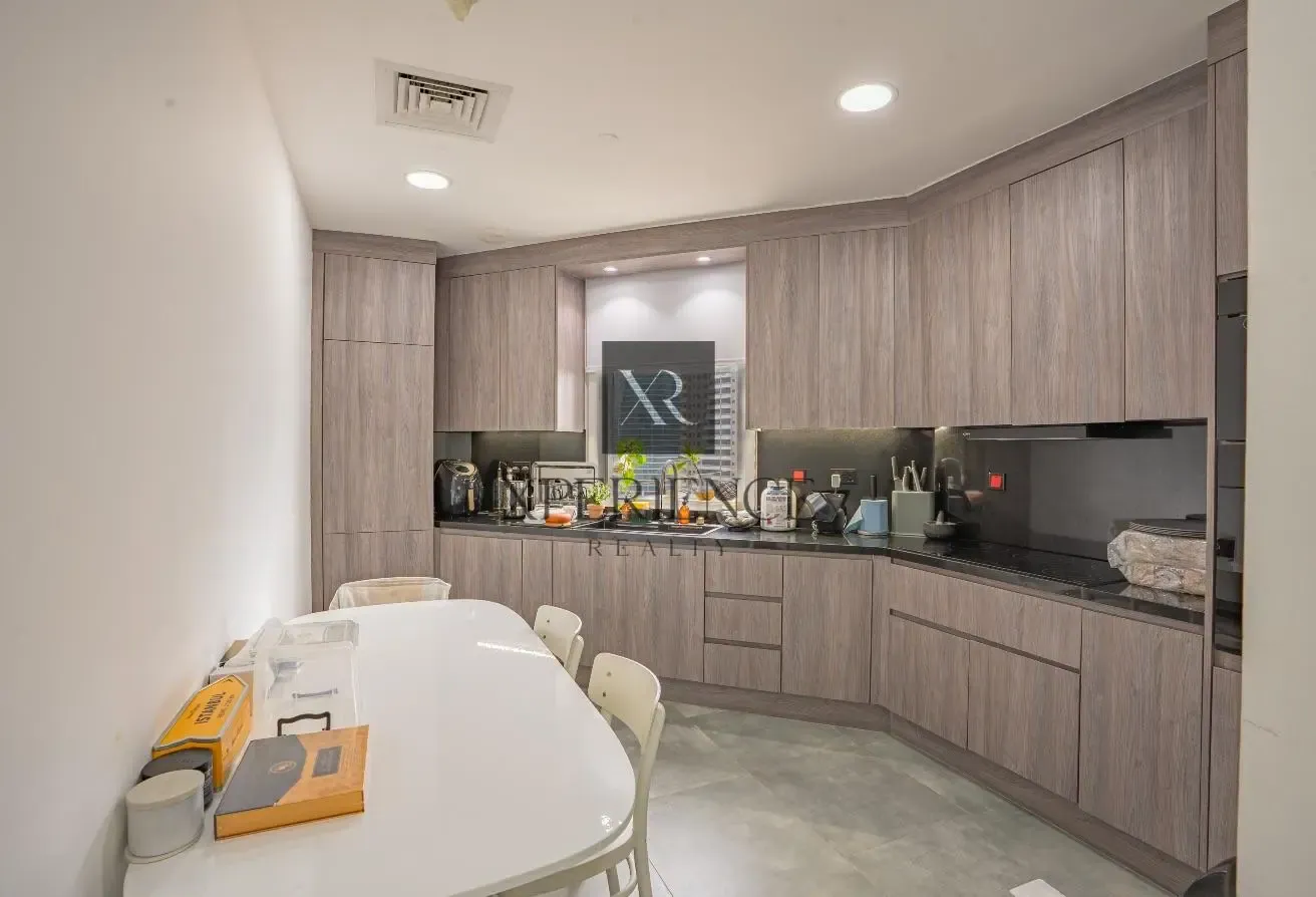 SEA VIEW | FULLY FURNISHED | CLOSED KITCHEN