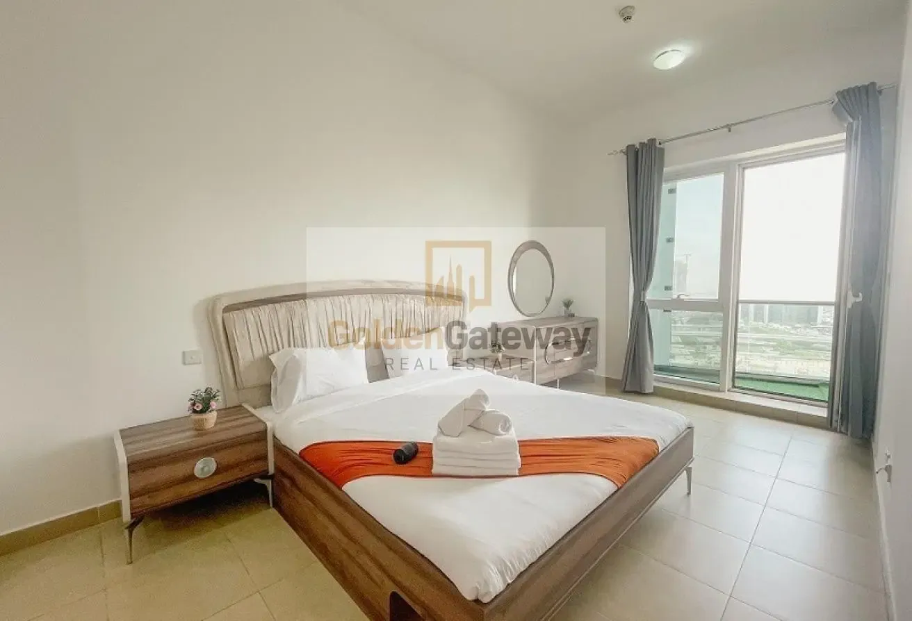 well maintain Fully Furnished Chiller Free 2 bhk