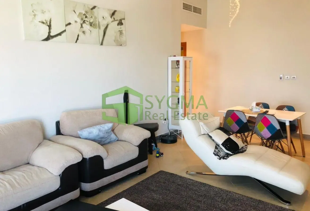 Sea View | Chiller Free | Near Metro