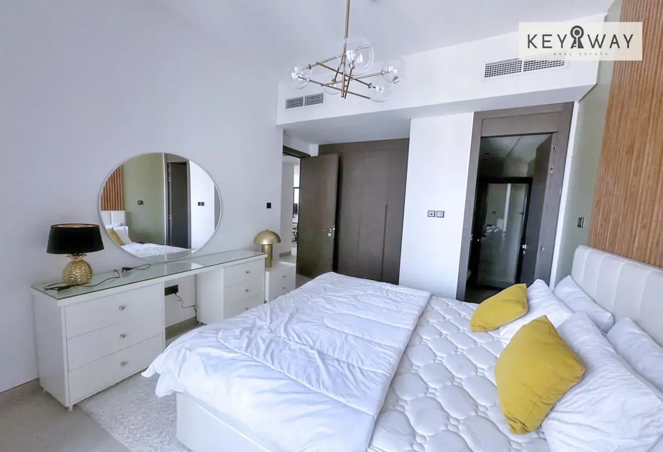 Ava. Mid Aug. | Fully Furnished | Well maintained