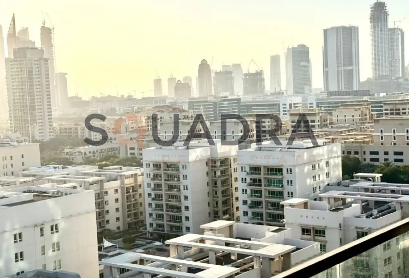 Fully Furnished 2BR | Spacious Layout | Homey