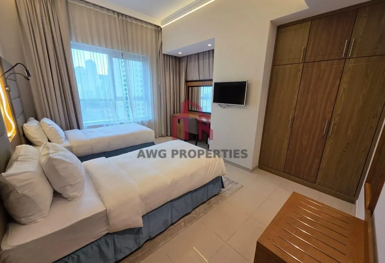 Chiller, Gas, Wifi and Weekly Cleaning Included
