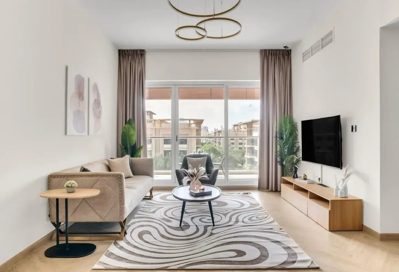 Furnished 2 Bedroom I Near Metro I Bill Included