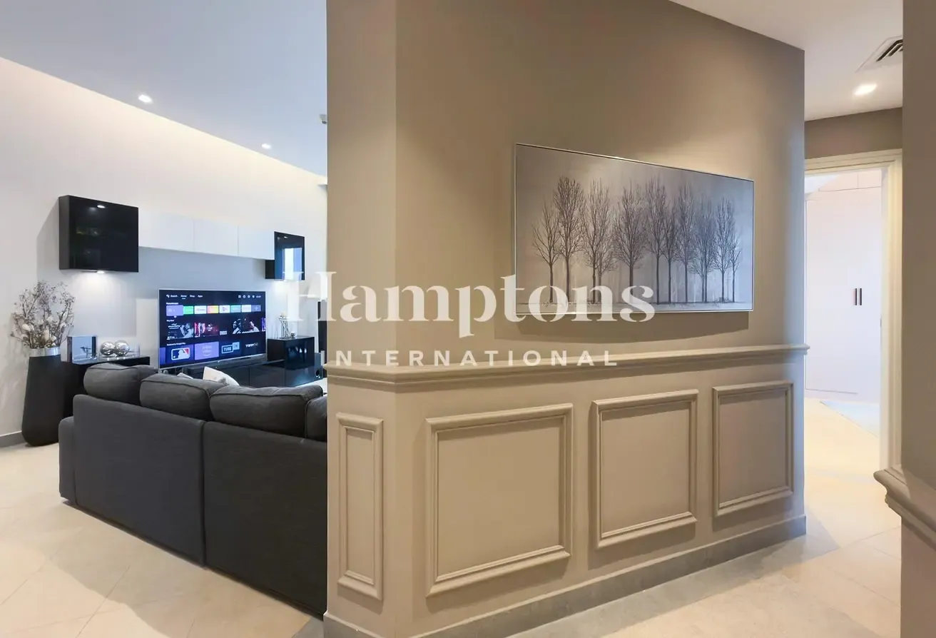 Fully Upgraded | Panoramic View | By the Metro