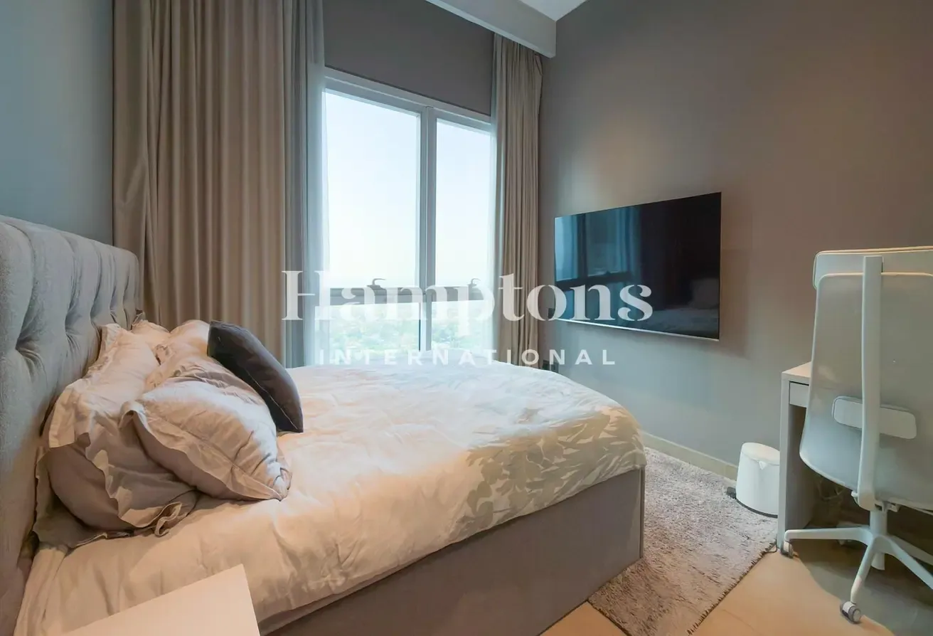 Fully Upgraded | Panoramic View | By the Metro