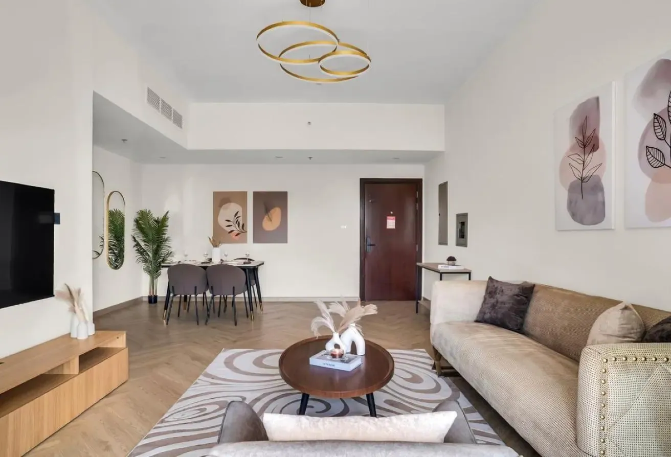 Furnished 2 BDR | Bills Included | Near Metro