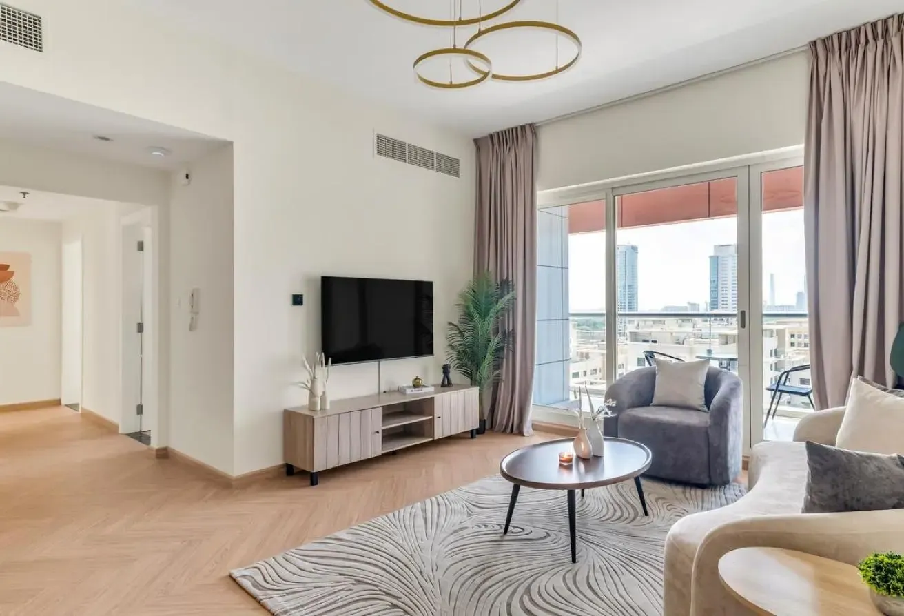 Fully Furnished| Bills Included| Near Metro