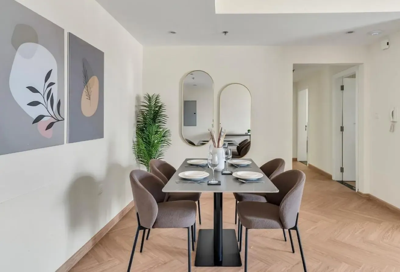 Fully Furnished| Bills Included| Near Metro