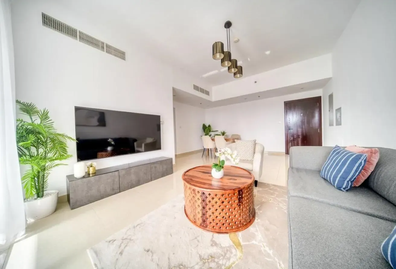 Furnished 2 BDR | Bills Included | Near Metro
