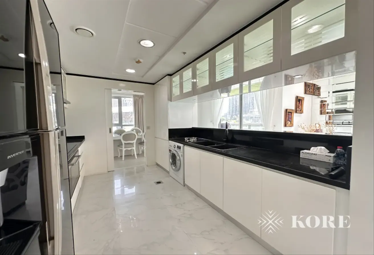 Burj Khalifa View | Fully Furnished| Residence 1