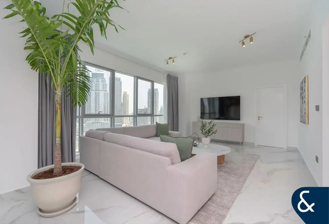3 Bed + Maids | Burj & Fountain View | Vacant