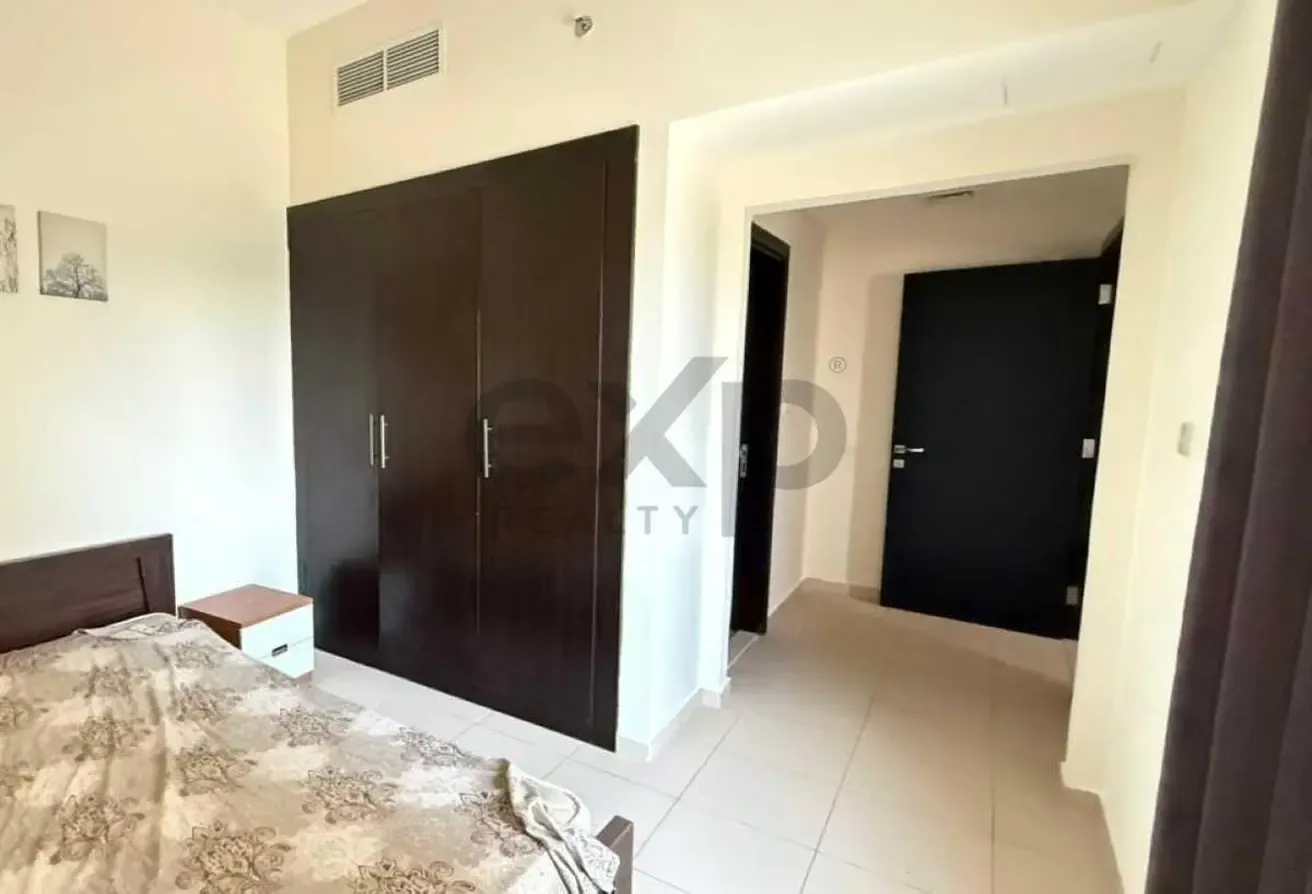 Modern 1 Bedroom |Semi-Furnished| Vacant
