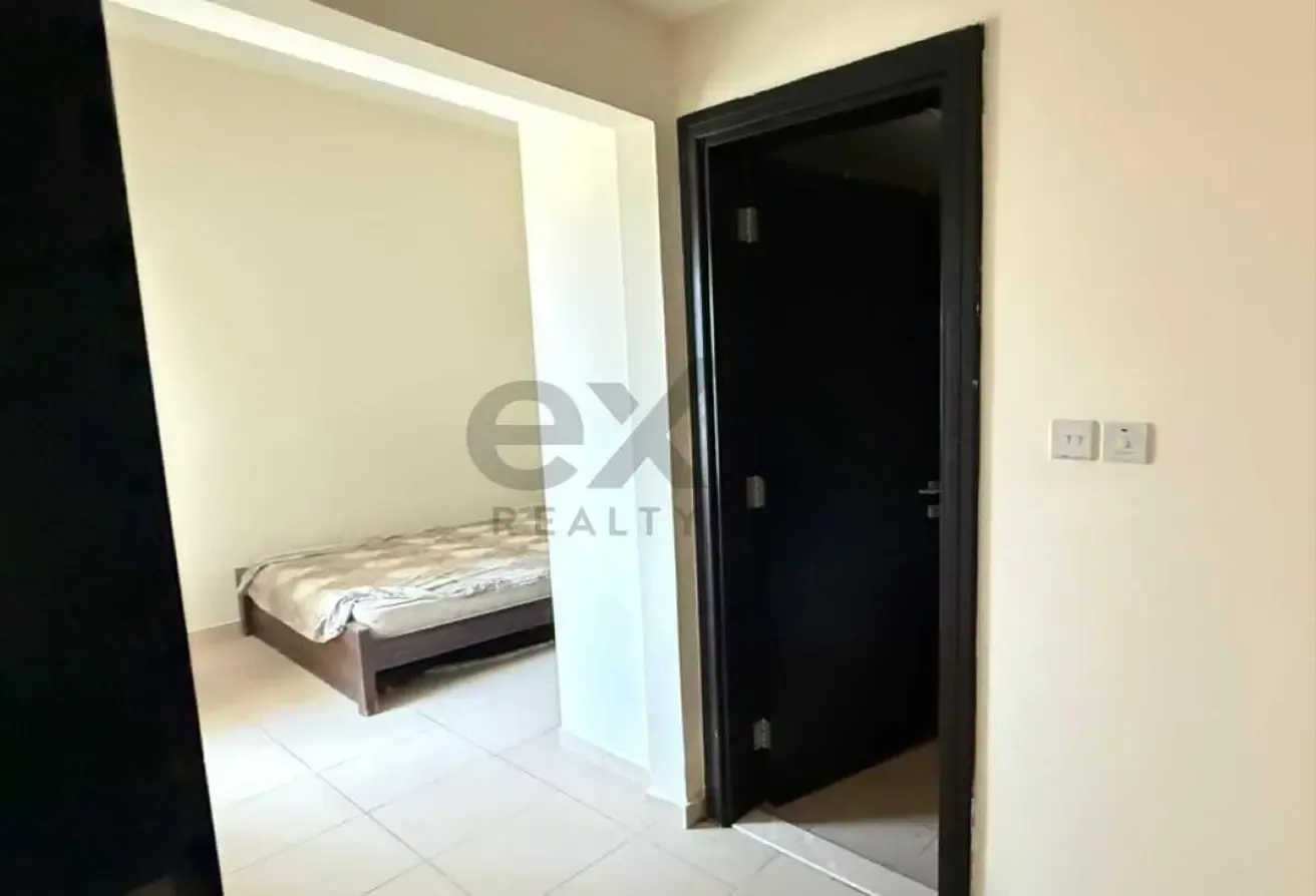 Modern 1 Bedroom |Semi-Furnished| Vacant