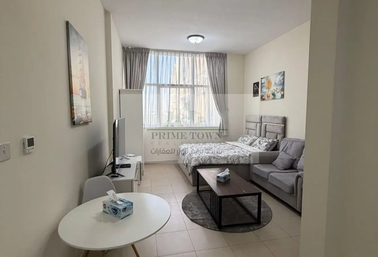 Exclusive | huge size | High Floor