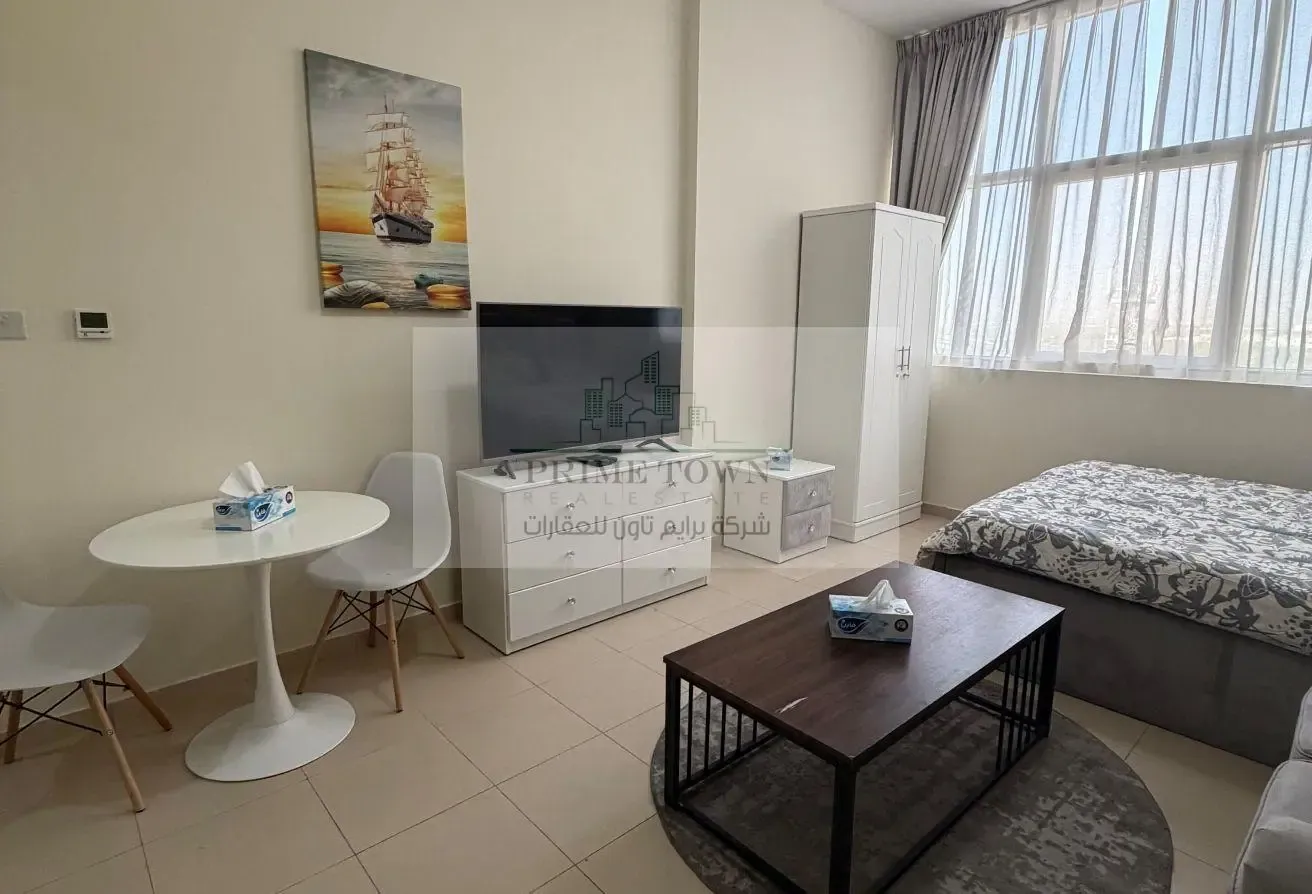 Exclusive | huge size | High Floor