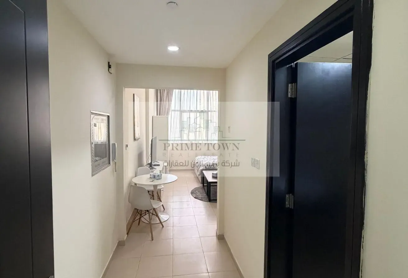 Exclusive | huge size | High Floor