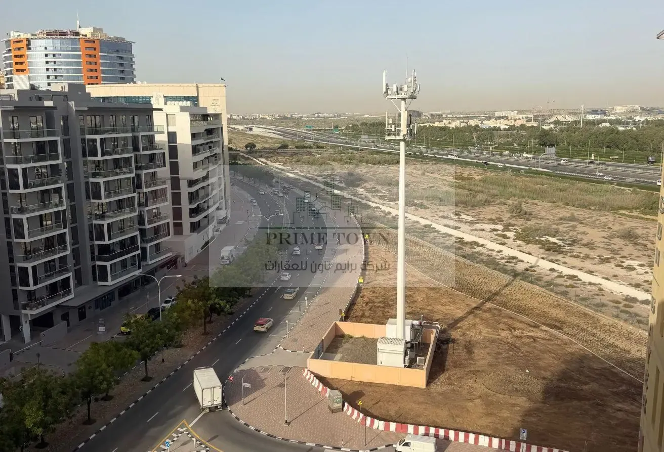 Exclusive | huge size | High Floor