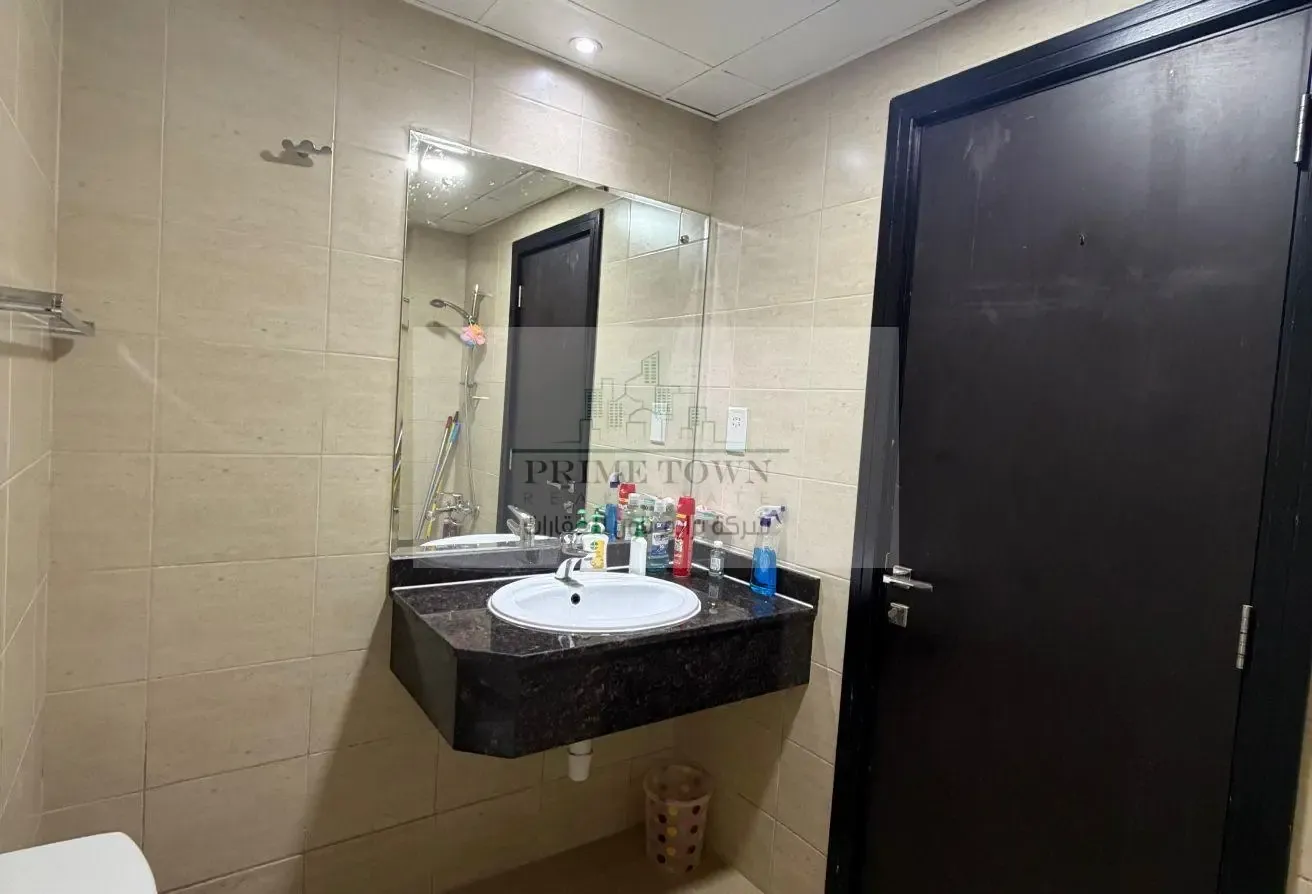 Exclusive | huge size | High Floor