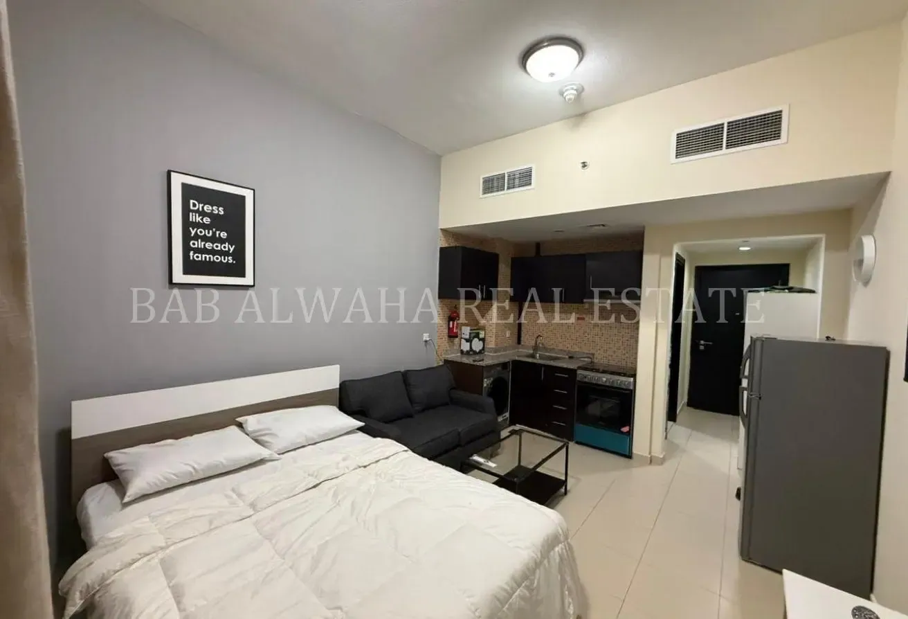 Luxury Fully Furnished Apt 51k/12 Cheques&Balcony