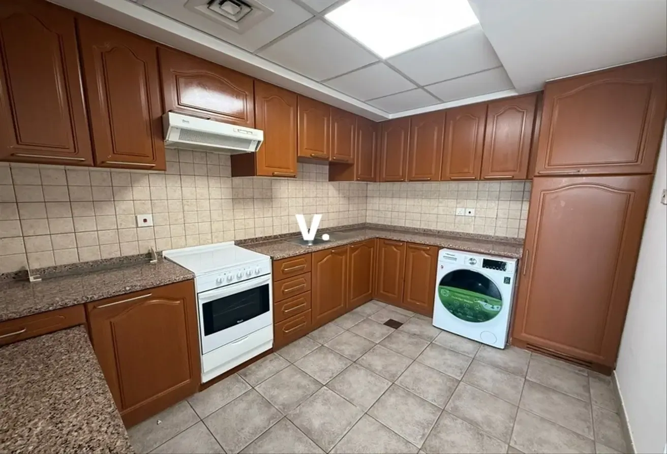 High Floor | Free AC and DEWA | Close To Metro