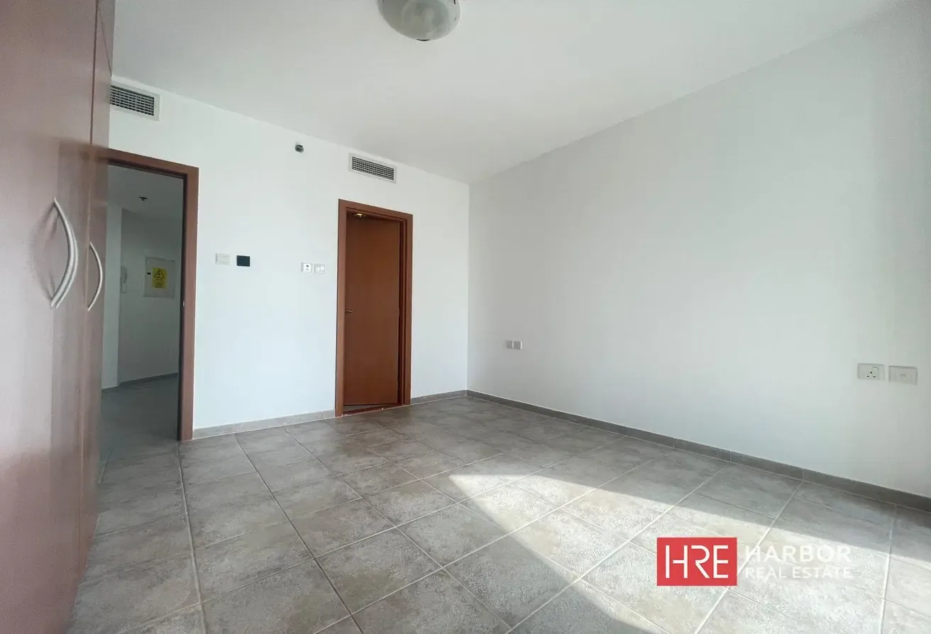 All Bills Included | High Floor | Next to Metro