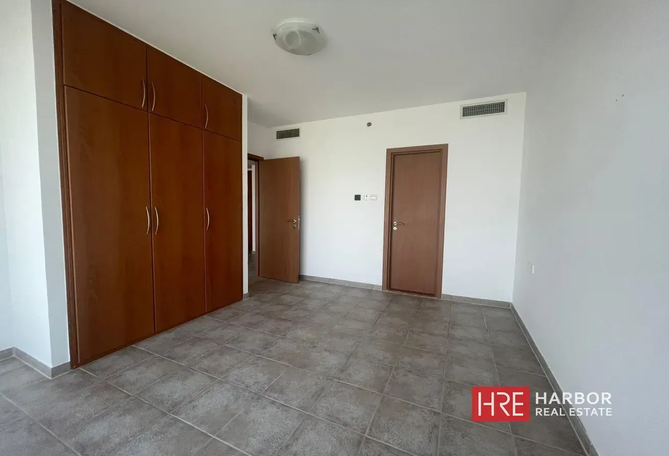 All Bills Included | High Floor | Next to Metro