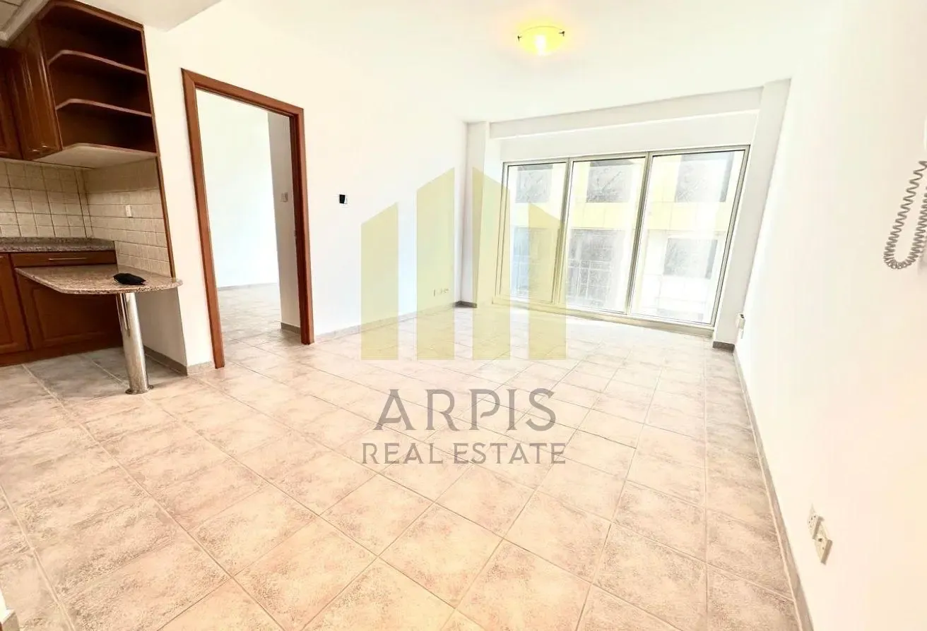Luxury 1BR | Near Emirates Towers Metro | SZR