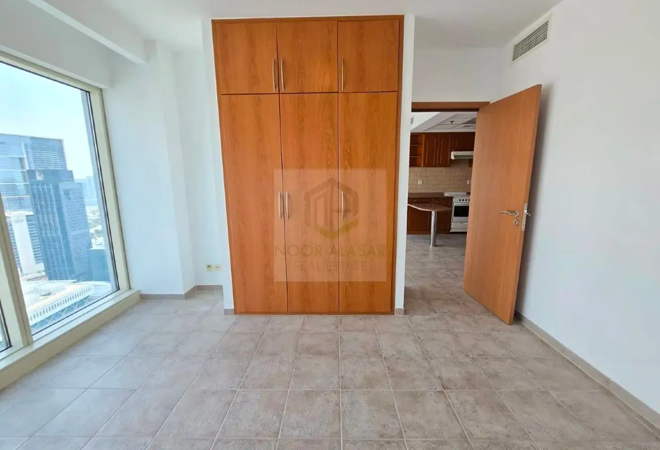 DIFC SIDE 1BR WITH ALL BILLS BEHIND METRO SZR