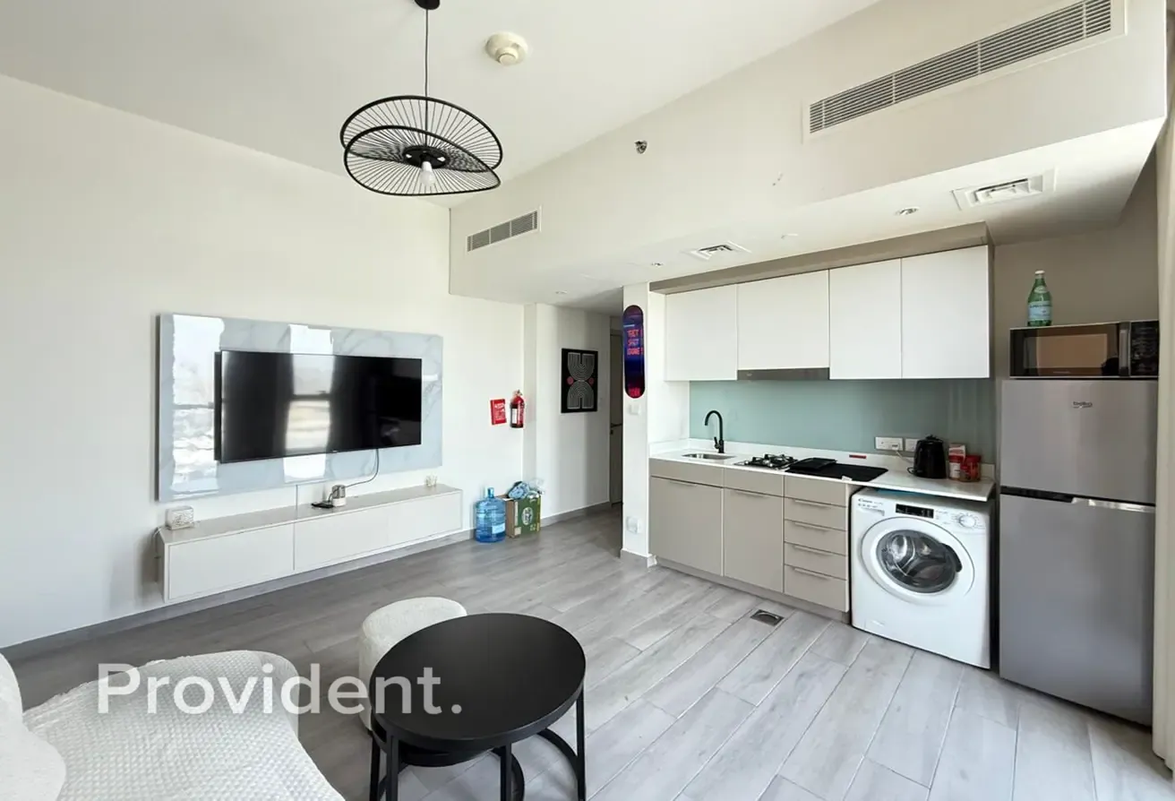 Fully Furnished | Vacant | Best Price