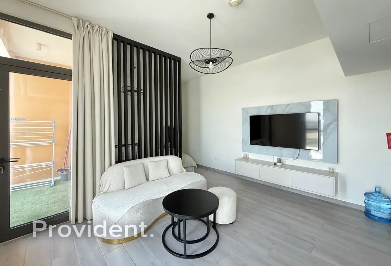 Fully Furnished | Vacant | Best Price