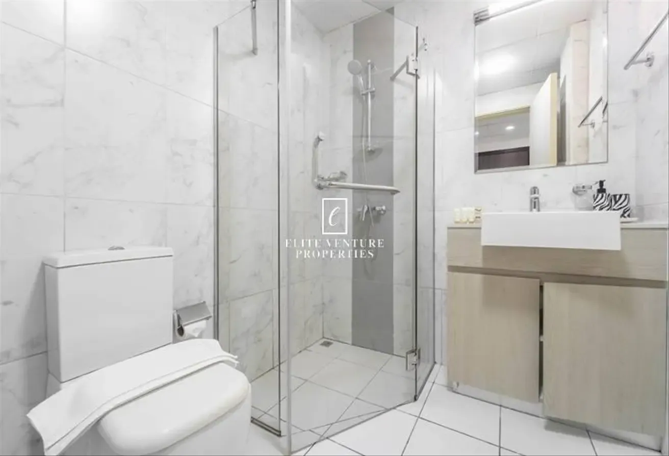 FULLY FURNISHED | HIGH FLOOR | SPACIOUS LAYOUT