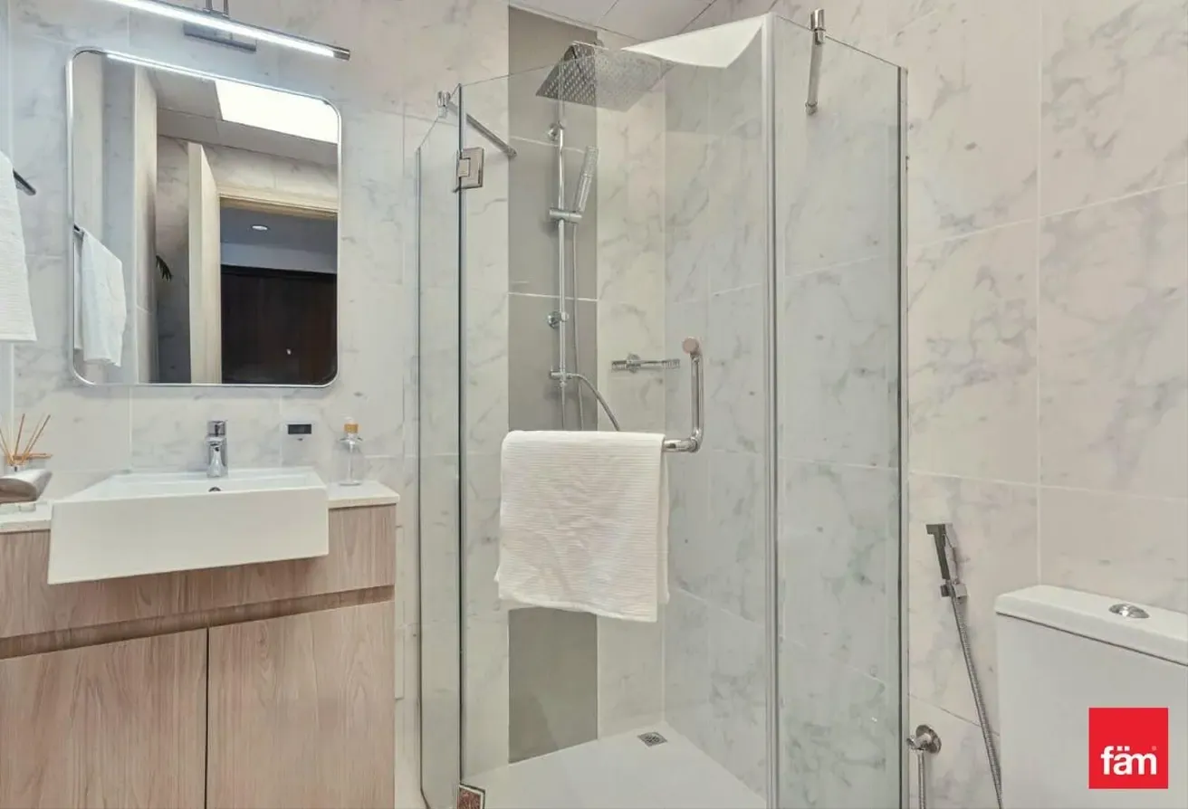 Vacant | Furnished | Modern | Spacious | 4Cheques