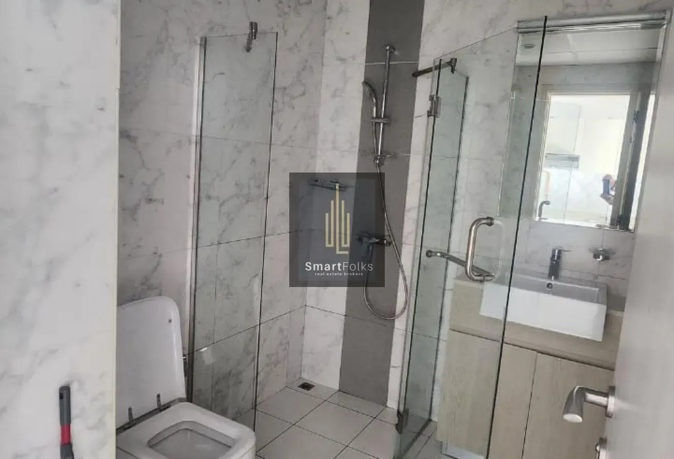 Studio Apartment | Balcony | Community View