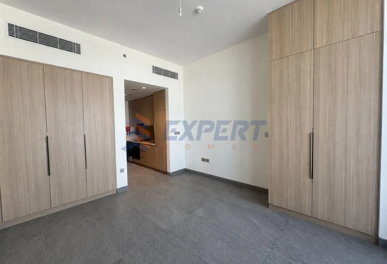 Brand-new Unit | Ready to move-in | Semi-Furnished