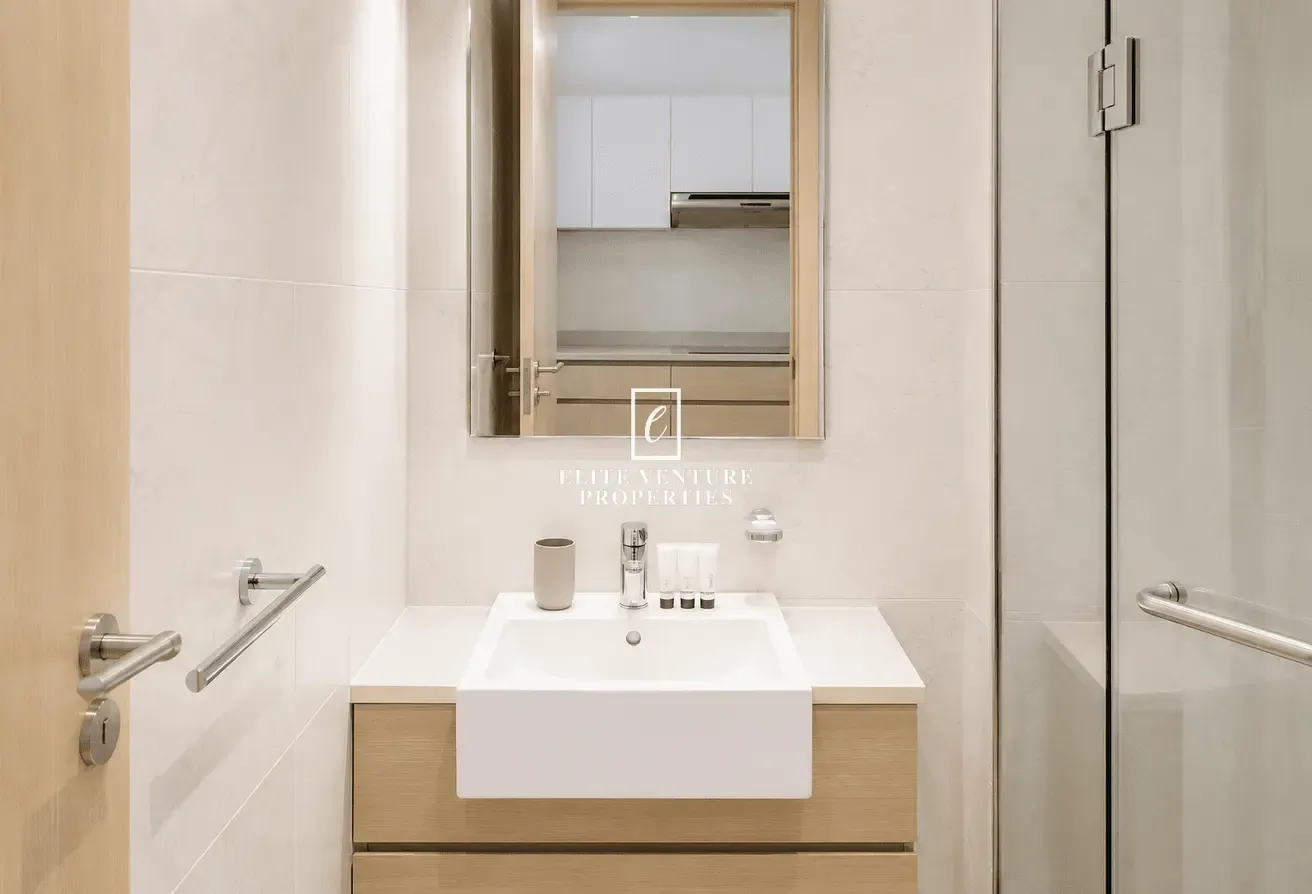 FULLY FURNISHED | PRIME LOCATION | SPACIOUS