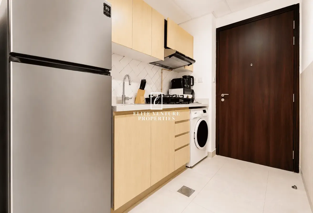 FULLY FURNISHED | PRIME LOCATION | SPACIOUS