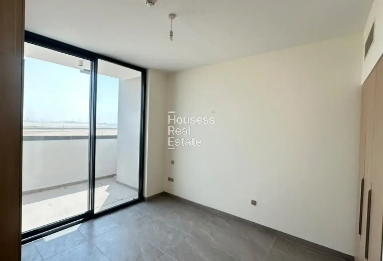 Semi-Furnished | Prime Location |Premium Amenities