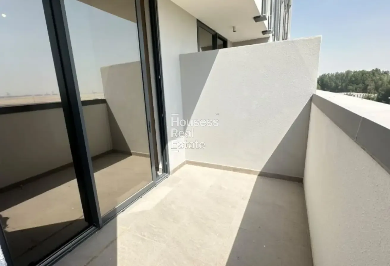 Semi-Furnished | Prime Location |Premium Amenities