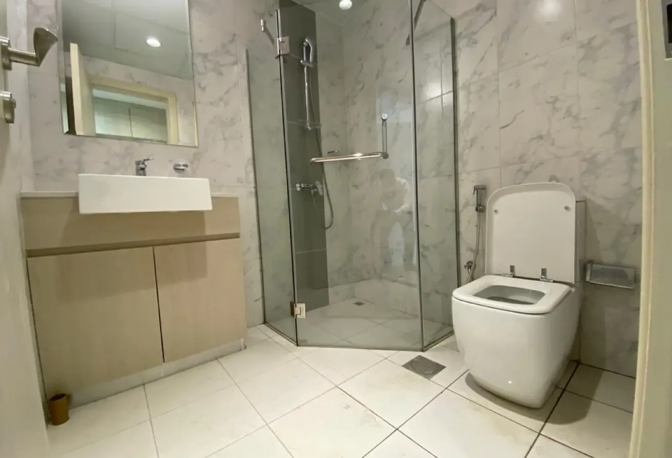 Immaculate L Shape Studio | High Floor | Open View