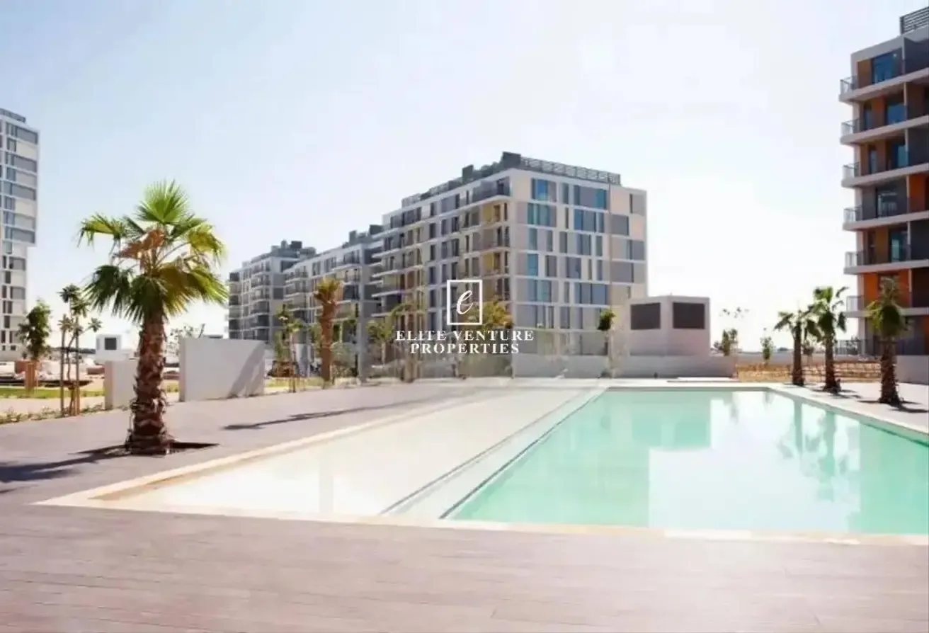 HIGH FLOOR | SPACIOUS | PRIME LOCATION