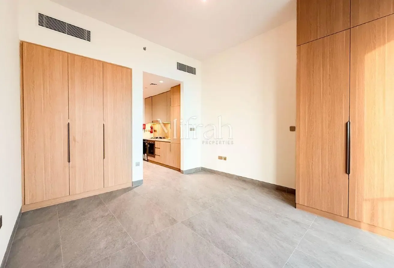 Vacant Now | Semi-furnished | Prime Location