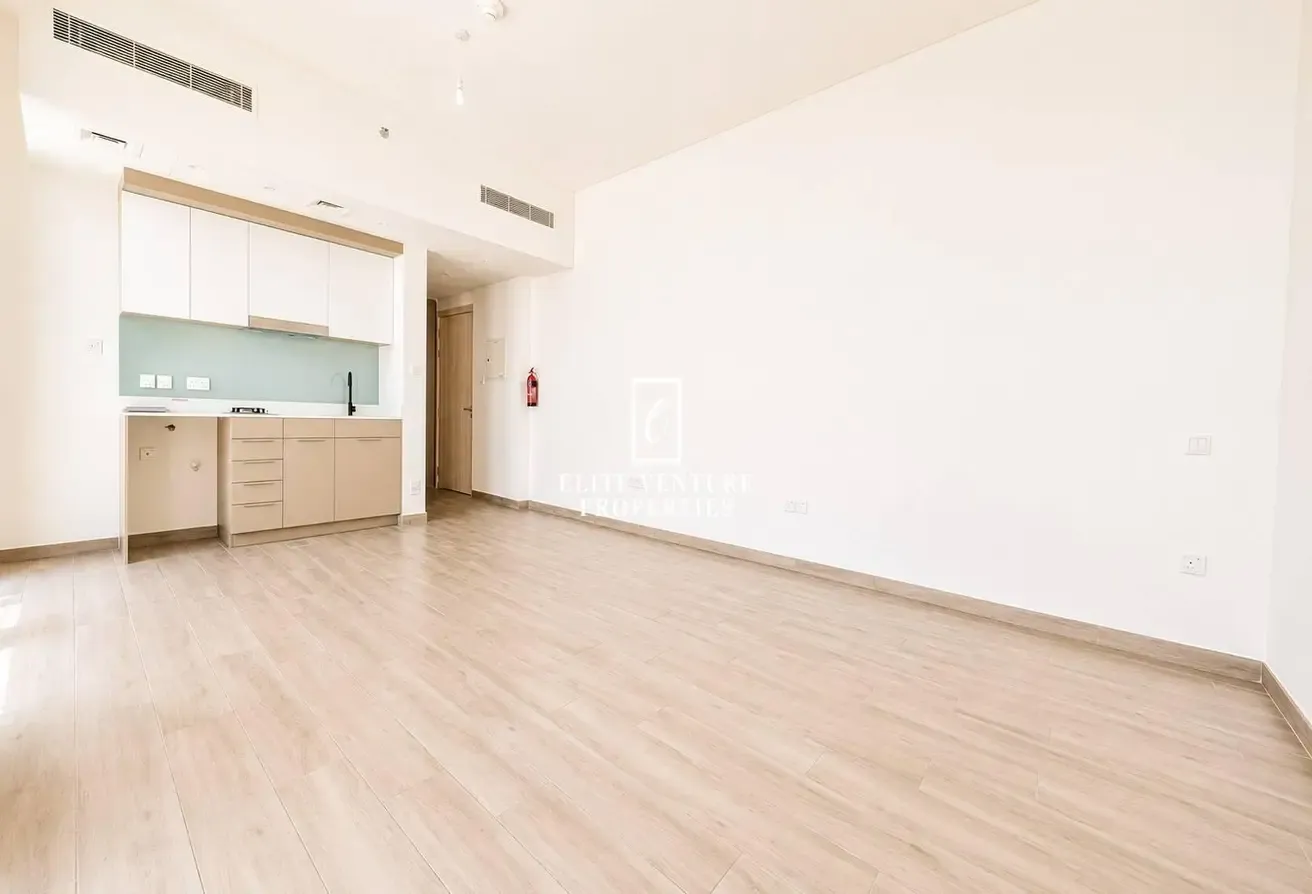 SPACIOUS | GREAT OPPORTUNITY | PRIME LOCATION