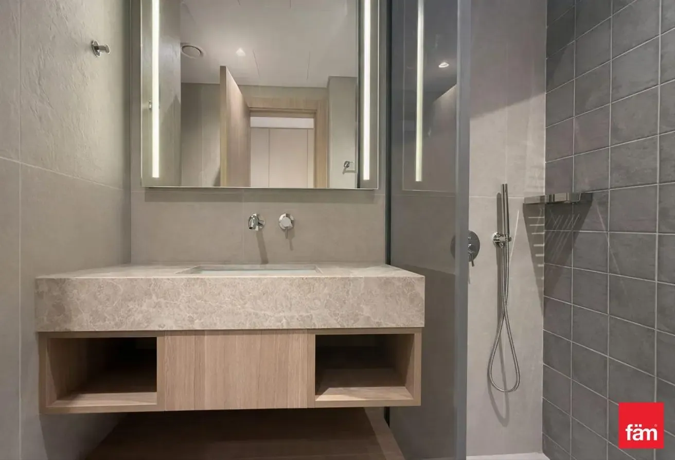 Brand New | Spacious | Vacant | 4 Cheques