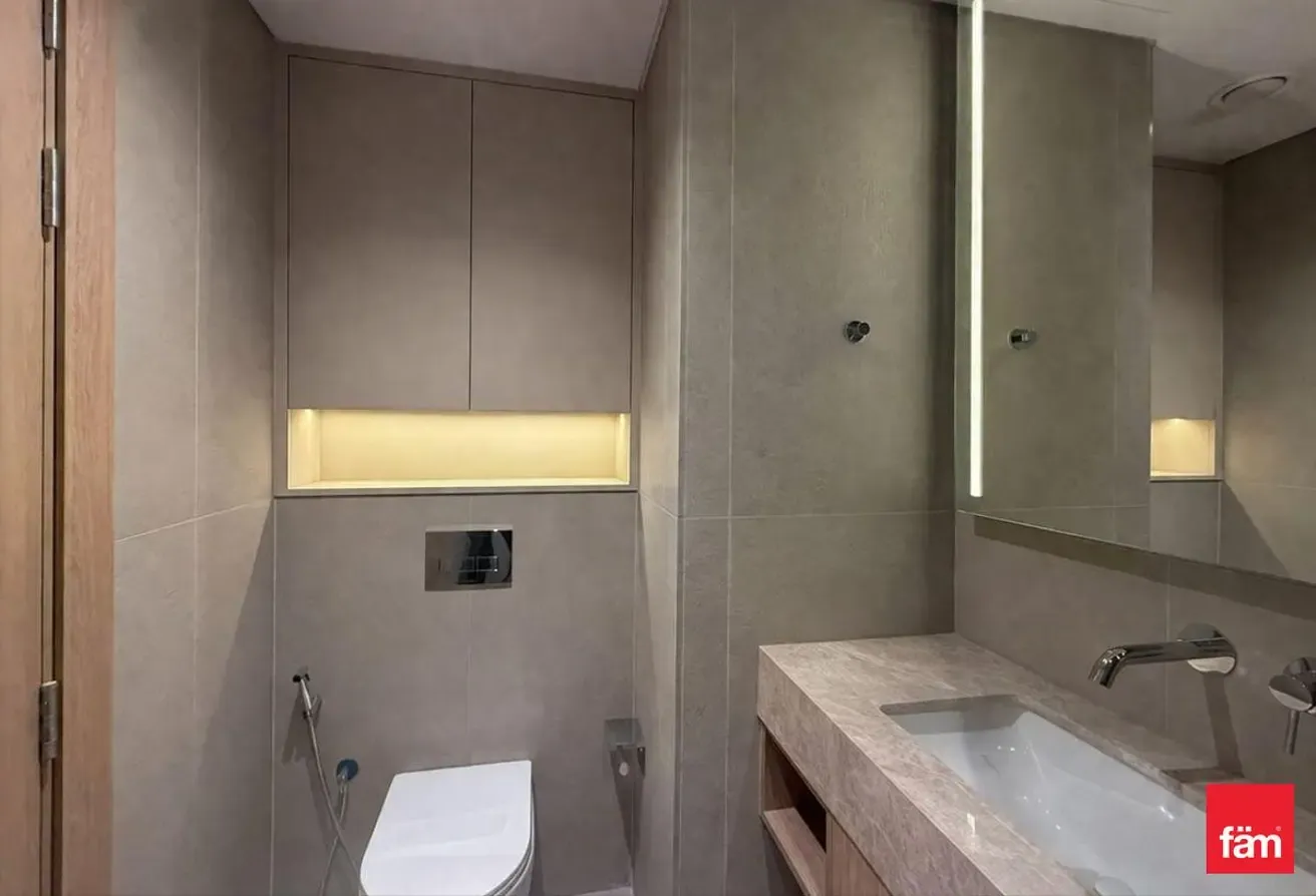 Big Layout | Ready To Move In | 4 Cheques