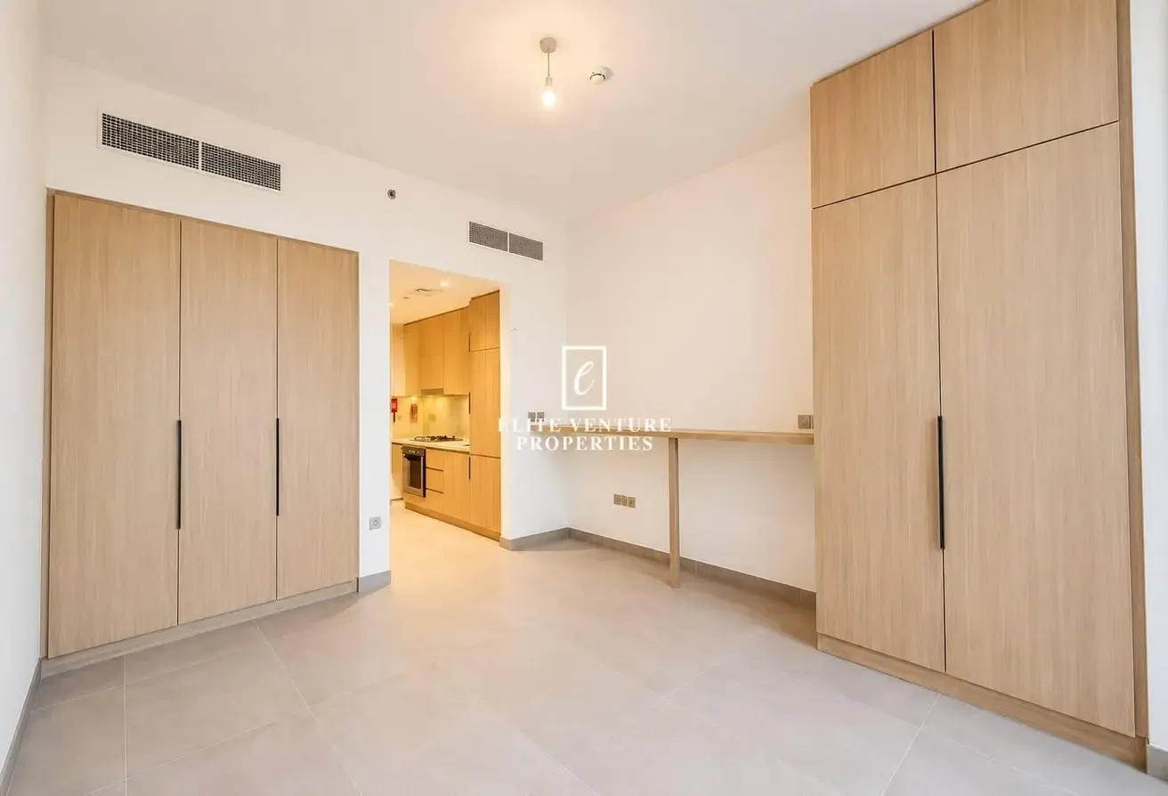 HIGH FLOOR | SPACIOUS LAYOUT | PRIME LOCATION