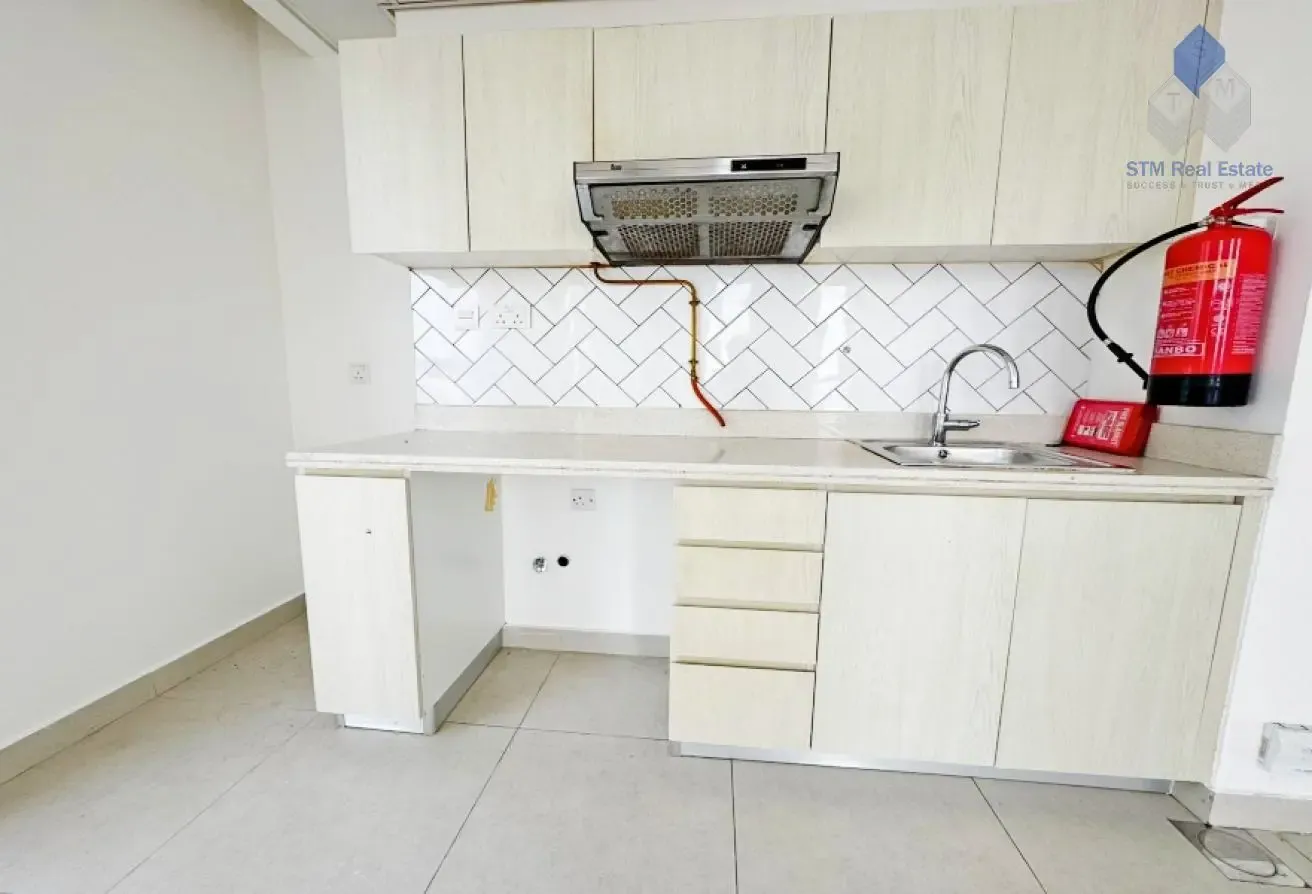 Spacious Studio | Midtown View | Flexible Terms