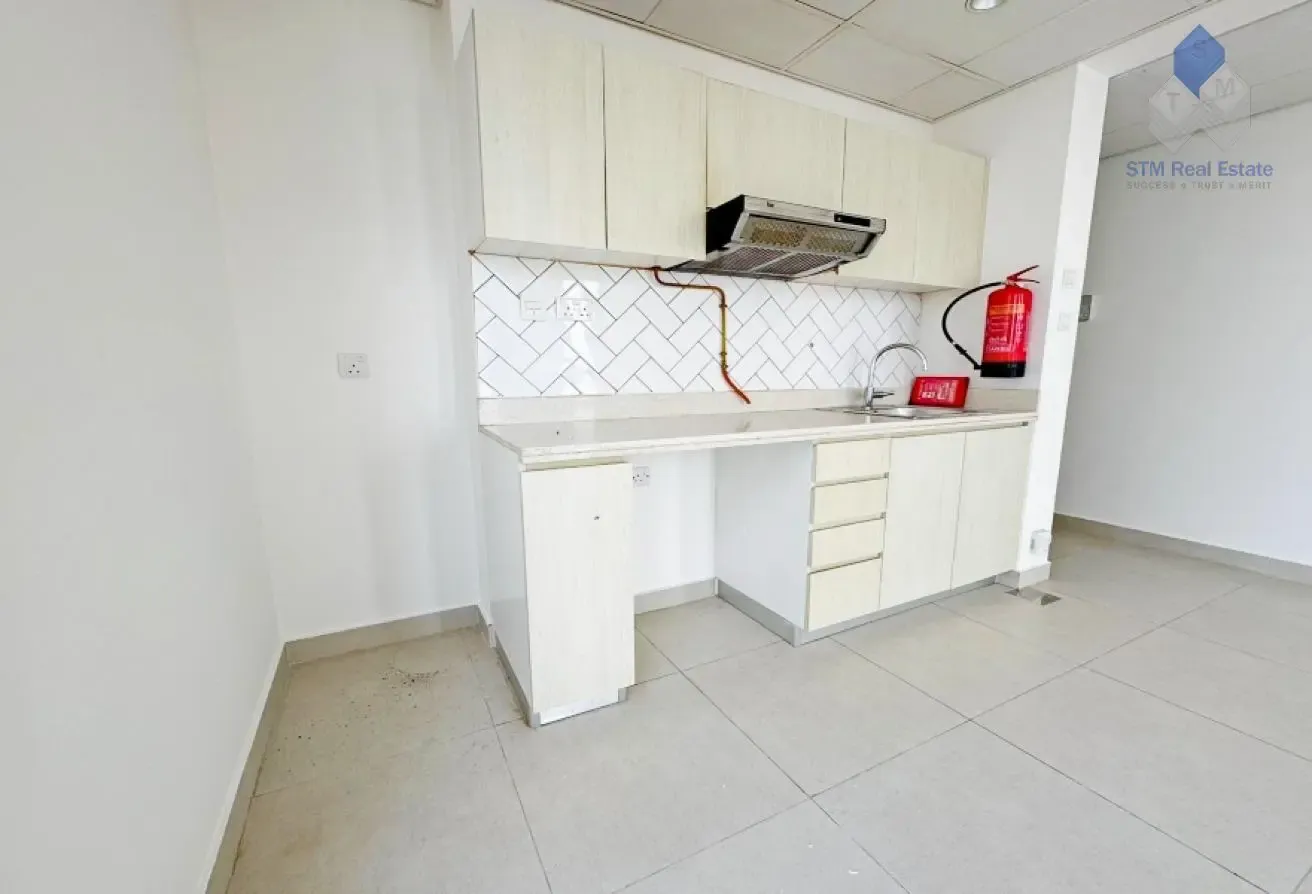 Spacious Studio | Midtown View | Flexible Terms