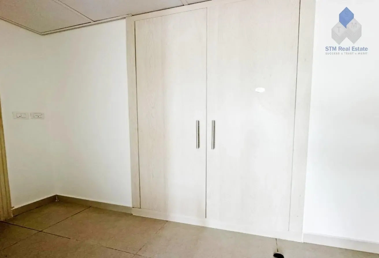 Spacious Studio | Midtown View | Flexible Terms