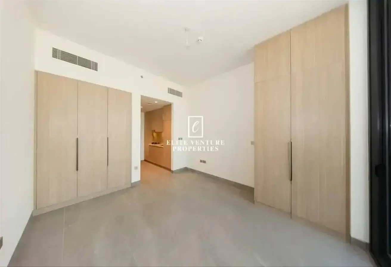 PRIME LOCATION | WELL MAINTINED | SPACIOUS LAYOUT