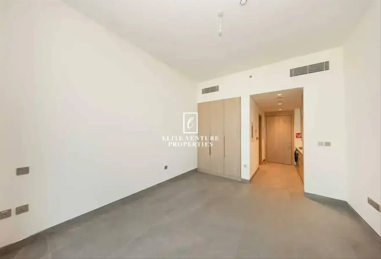 PRIME LOCATION | WELL MAINTINED | SPACIOUS LAYOUT